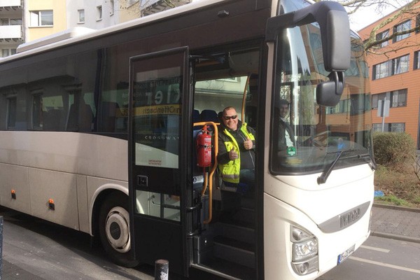 Iveco Fahrschul-Bus - Klasse D / DE