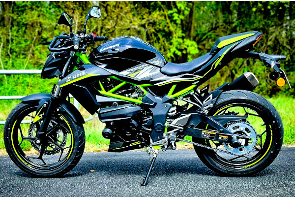 Kawasaki Z125 11 KW A1 B196